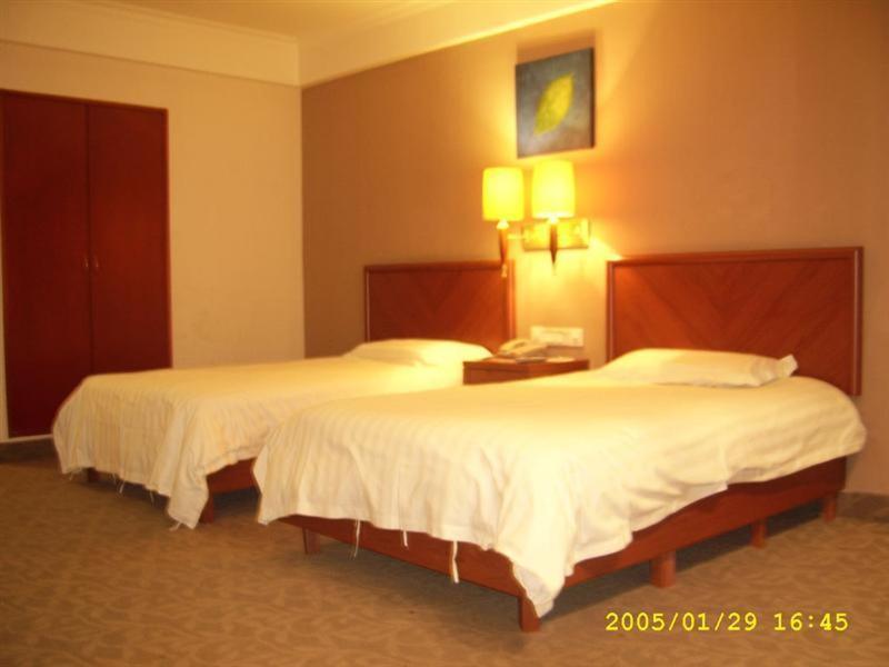 Greentree Inn Dongguan Houjie Business Hotel Номер фото