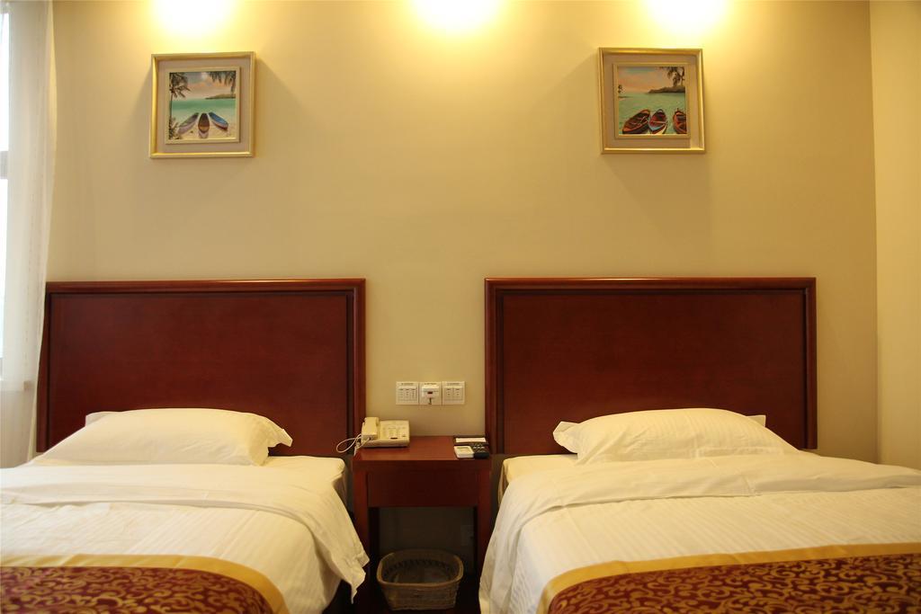 Greentree Inn Dongguan Houjie Business Hotel Экстерьер фото